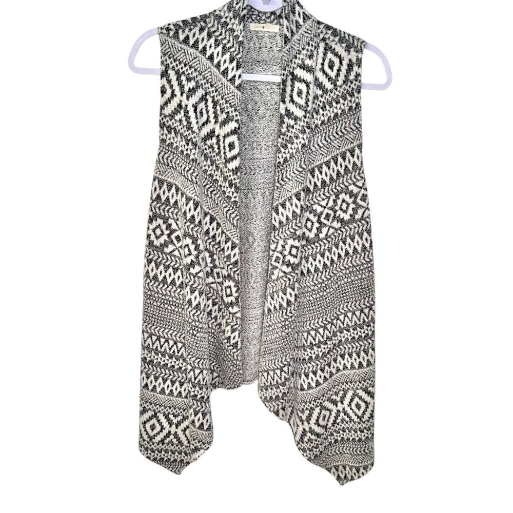 Lime & Chili Black & White Southwestern Pattern Rayon & Polyester Vest Large